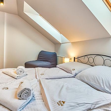 Apartamenty Centrum - Wyszynskiego 9 By Royal Aparts Świeradów-Zdrój الغرفة الصورة