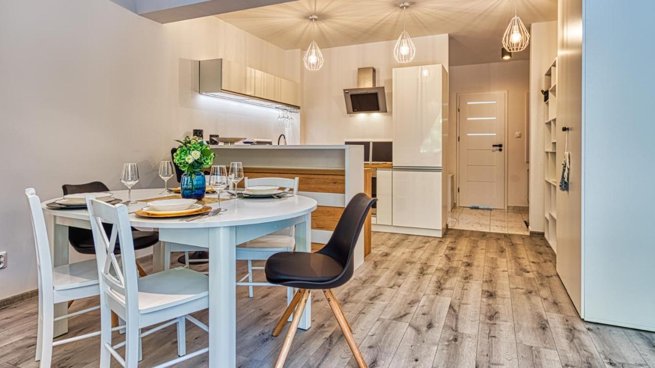 Apartamenty Centrum - Wyszynskiego 9 By Royal Aparts Świeradów-Zdrój المظهر الخارجي الصورة